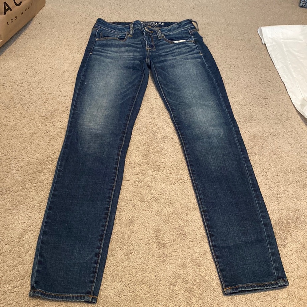 Super cute AE jeans